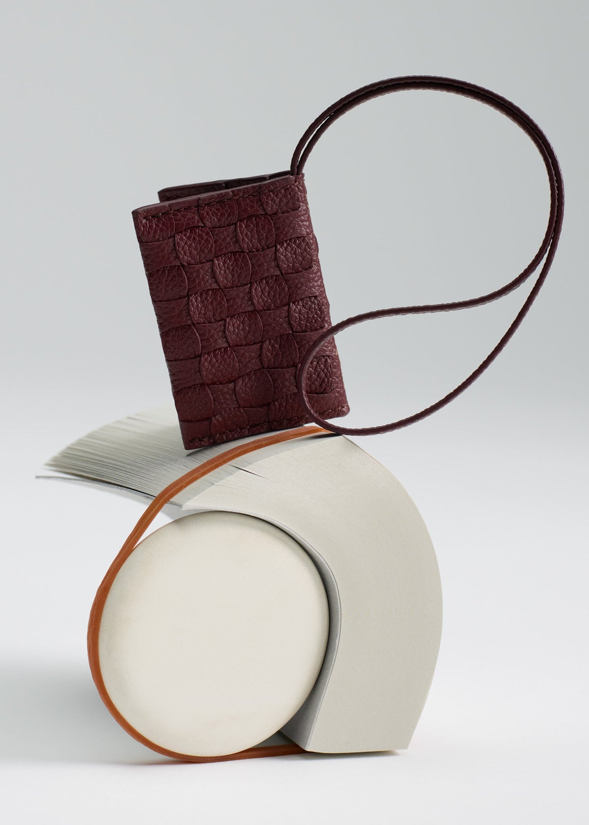 Charm  L’Écrivain  - Cerise Noire