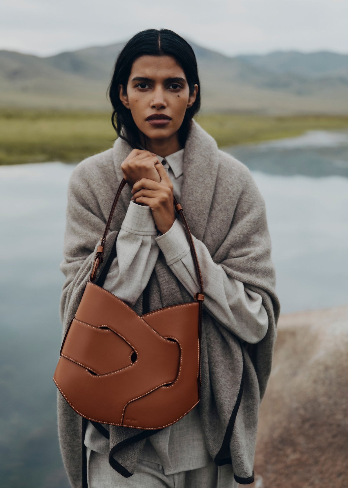 Nodde Hobo - Cognac Lisse