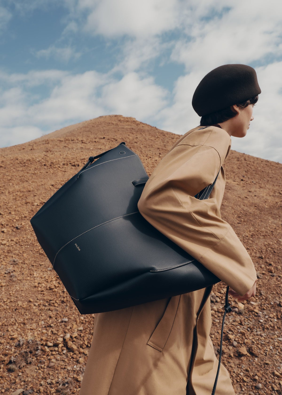 Cyme Tote - Noir Grainé Coutures Écrues