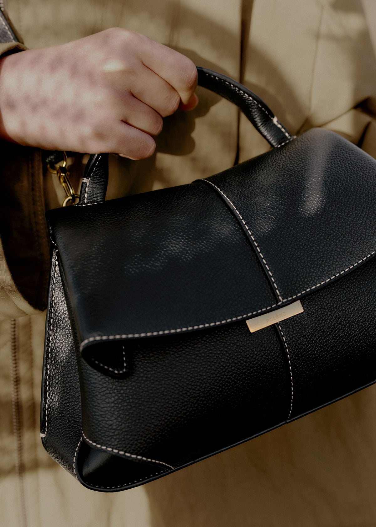 Mokki Mini - Noir Coutures Ecrues Grainé