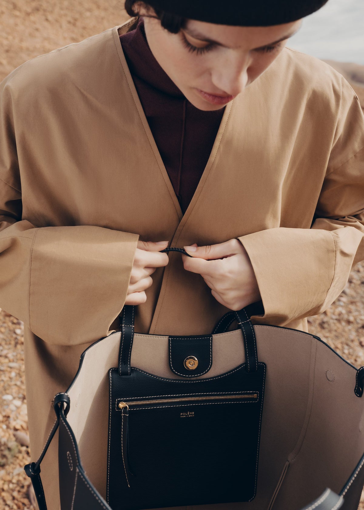 Cyme Tote - Noir Grainé Coutures Écrues