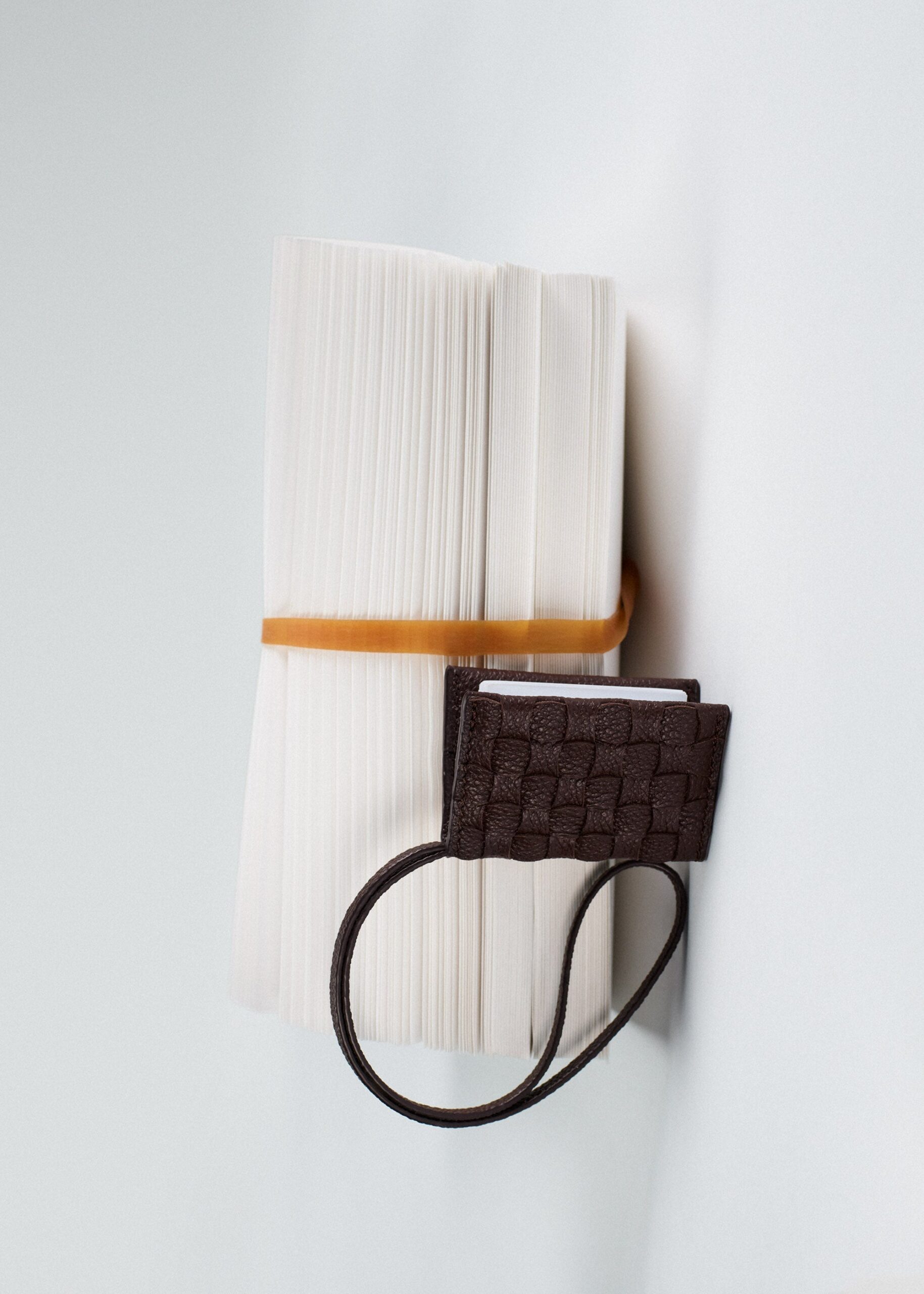 Charm  L’Écrivain  - Ébène