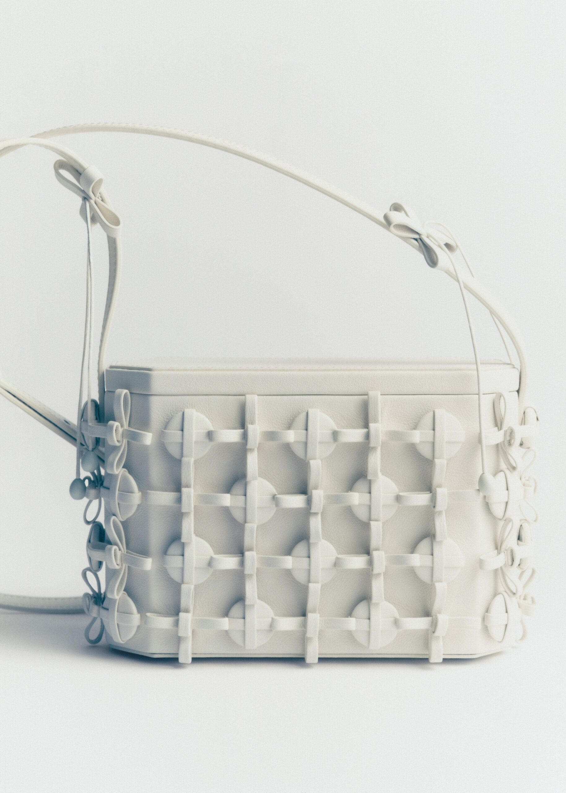 Button Bow Box - Porcelaine